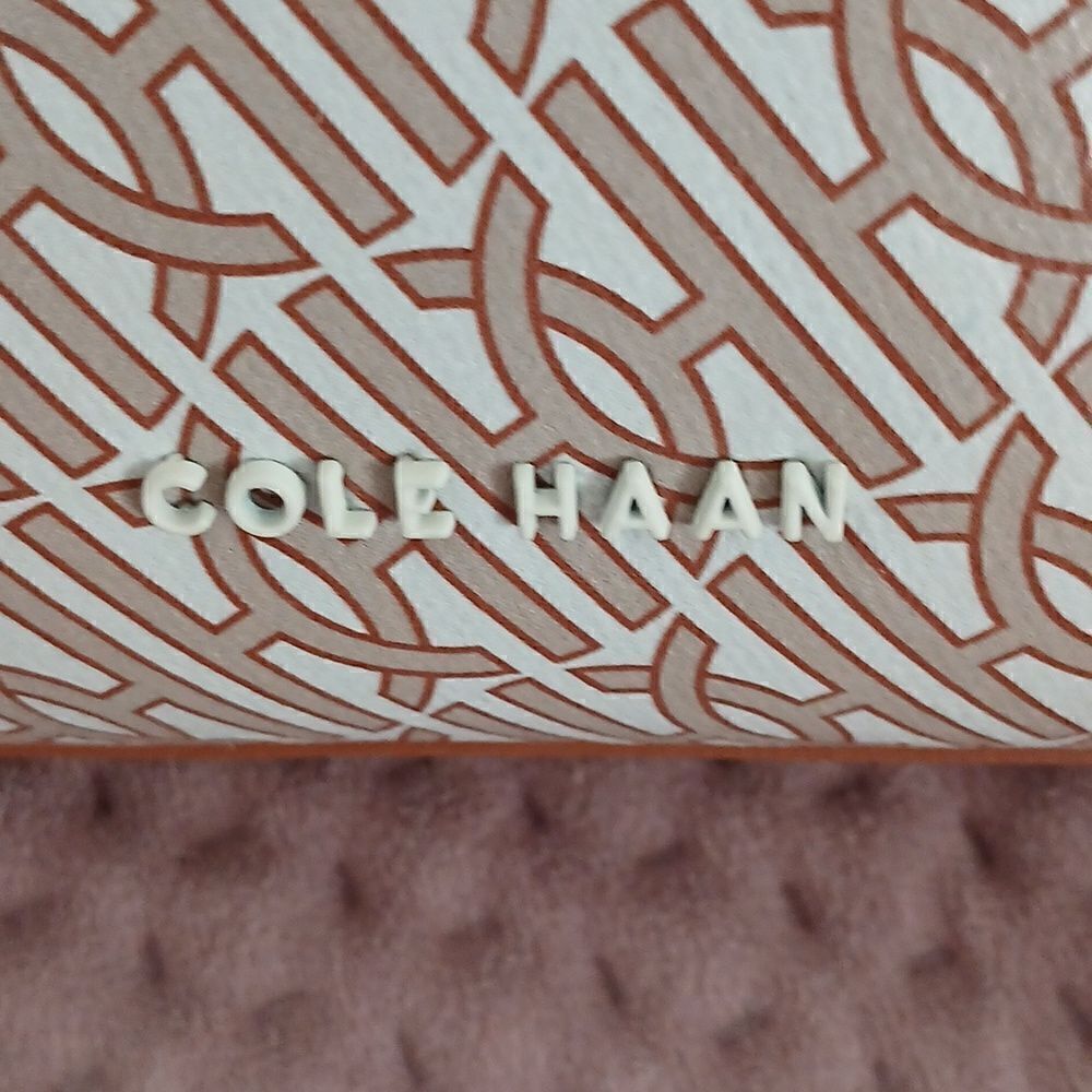 Cole Haan  - Picture 2 of 9